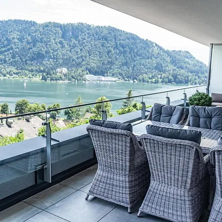 Luxury With A View Over The Ossiachersee Lägenhet