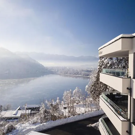 Luxury With A View Over The Ossiachersee Lägenhet *